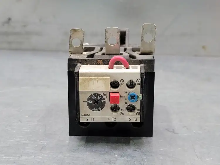 Used SIEMENS 3UA58 00-8A Switchgears British Columbia CA | Lenmark #243573