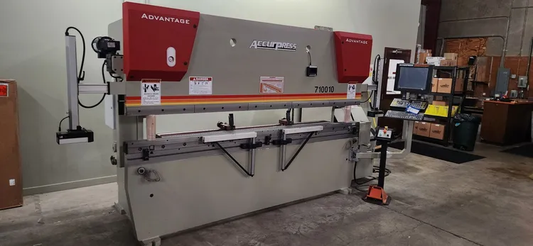 Used 2023 ACCURPRESS ADVANTAGE 710010 Press Brakes Oregon US | Fahey Machinery Co., Inc. #96571