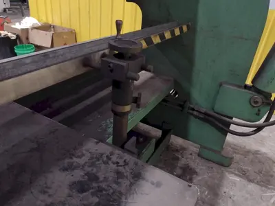 250 TON X 12' ACCURPRESS MODEL #725012 HYDRAULIC PRESS BRAKE: YOBRO #24251
