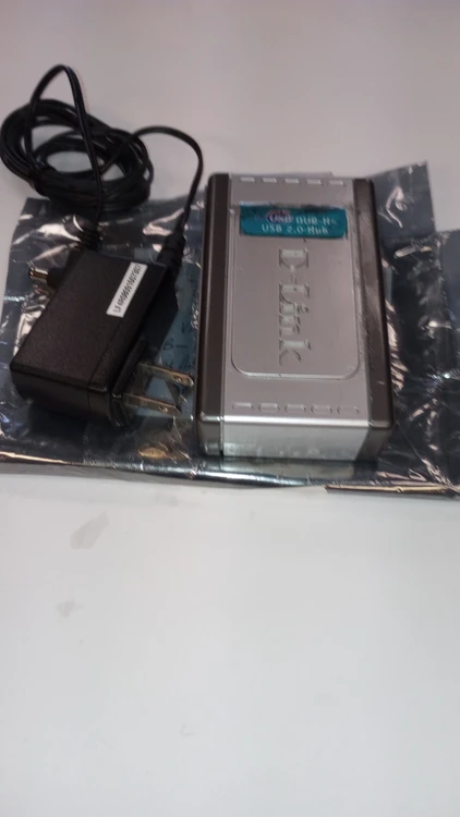 Used D-Link DUBH4 Cable & Wire Arizona US | ASSET CONVERSION SPECIALISTS, INC. #1348220