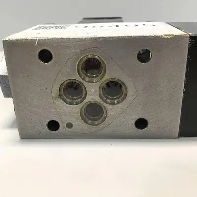 USED VICKERS DG4V32AMP7H750