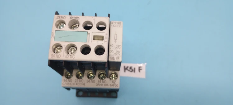 Used Siemens 3RH1131-1AF00 Circuit Breaker Circuit Breakers Arizona US | ASSET CONVERSION SPECIALISTS, INC. #308021