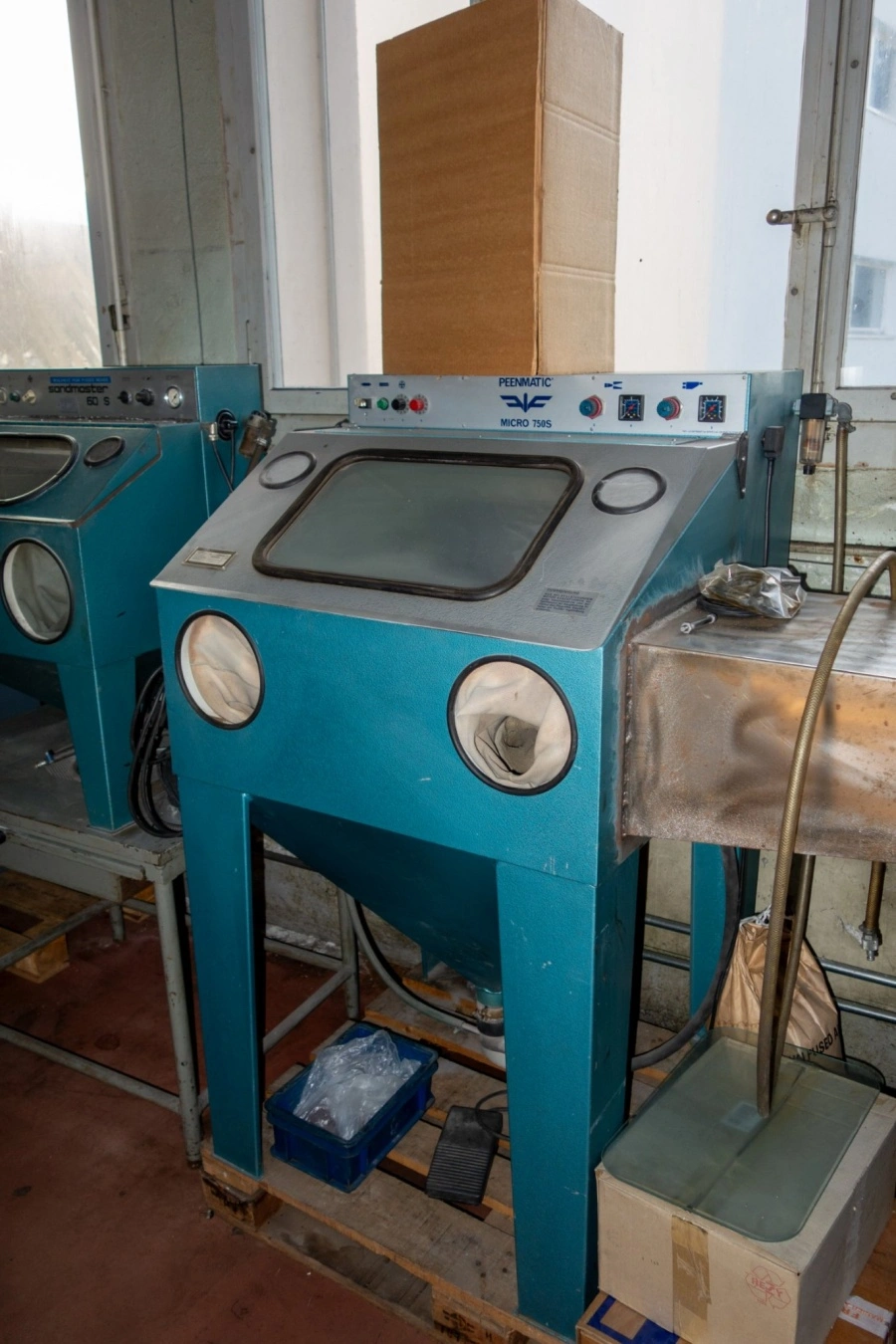 PEENMATIC Sand Blasting Machine, in good condition