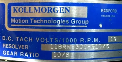 NEW KOLLMORGEN TTR-4501-4204-B-71-L DC MOTOR 11BRN-300-C10/5 TTR45014204B71L