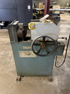 USED JF BERNS 76-JB-3CAPACITY ................. 3"DIGITAL READ OUT ......... YESMOTOR .................... 3 HP