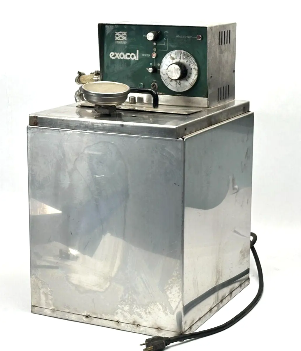 108110 | Neslab Instruments  Exacal Recirculating Water Heater - For parts or not working