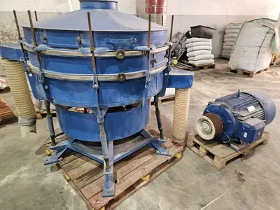 USED HOSOKAWA TWO-STAGE PLASTIC SHREDDING AND GRANULATION SYSTEM