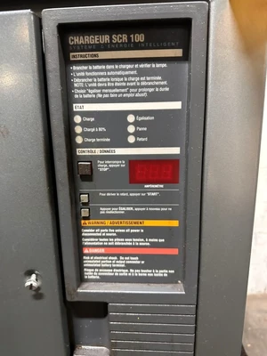 GNB 24VOLT BATTERY CHARGER