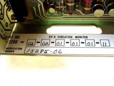 BENTLY NEVADA 72200-02-02-01-01-01-11 VIBRATION MONITOR 72200020201010111