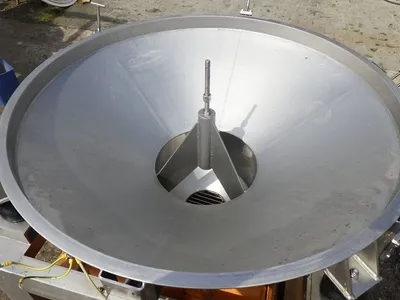 2011 ALLGAIER D1200 Screen Round (Sweco Type) | Perry Equipment (9)