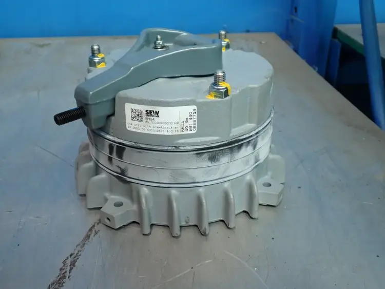 Used SEW USOCOME BMG4 Motors (misc) Ohio US | HGR 24 #915639