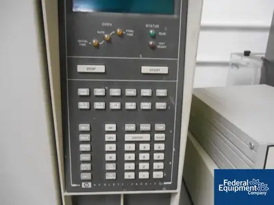 Used Hewlett Packard Hewlett Packard Gas Chromatograph, Model 5890 Chromatography Data Systems California US | Federal Equipment Company #1704439