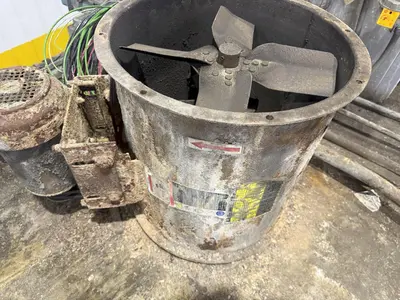 40" x 40" CINCINNATI 3-STAGE HEATED WASHER & PARTS DEGREASER: YOBRO #24765
