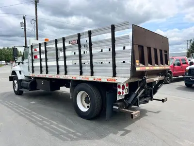 Used 2009 INTERNATIONAL WORKSTAR 7400 Flatbed Trucks Washington US | Puget Sound Truck Sales #1546506