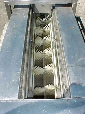 USED AMERICAN SNACK COATING CO. 8 X 8 SCREW MIXER