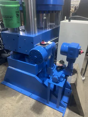 Used PHI PHI S1200R3030D-2KHO-X-X 2 67-B PRESS Hydraulic Presses Michigan US | Alma Machinery #1327036