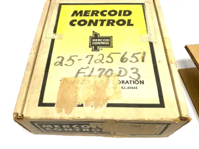 New | in-Stock DWYER OMEGA, MERCOID CONTROLS PRESSURE SWITCH, ADJUSTABLE DIFF. Pressure Switches | Maverick Industrial Sales #1100053