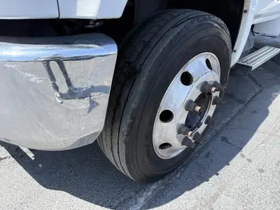 USED 2019 CHEVROLET W5500