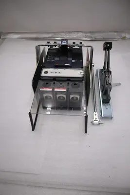 SQUARE D POWERPACT LJL36400U31XLY CIRCUIT BREAKER 400AMP STOCK H1720