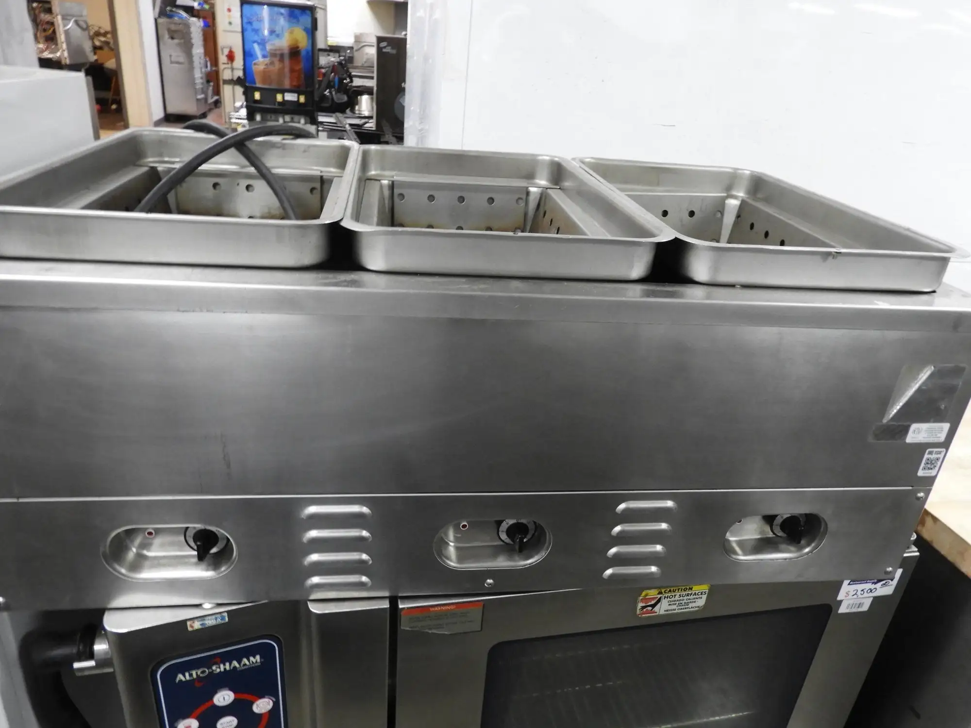 Used Crown Verity Used Crown Verity - High Capacity Hot Dog Steamer with Bun warmer - 240V Steam Cooking Equipment Illinois US | Falcon Restaurant Supply #1376627