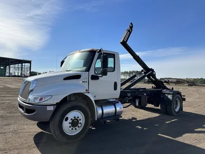 Used 2021 INTERNATIONAL SWAPLOADER HOOKLIFT Hooklifts & Roll-Offs Minnesota US | Carco Truck & Equipment #1514277
