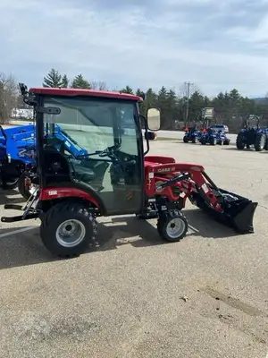 New | in-Stock 2025 CASE IH FARMALL 25SC Sub-Compact & Compact Tractors New Hampshire US | Beauregard Equipment #1511250