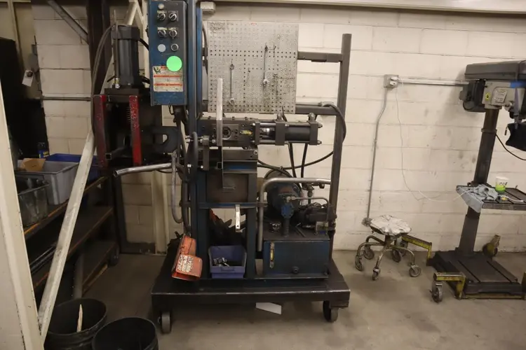 Used VOGEL _UNKNOWN_ Swagers Ohio US | Yoder Brothers machinery #806214