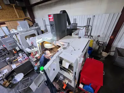 Used 2010 HAAS VF-2 Vertical Machining Centers Illinois US | Machinery Marketing International #1323243