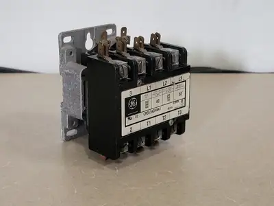 USED GENERAL ELECTRIC CR353AD4BA1