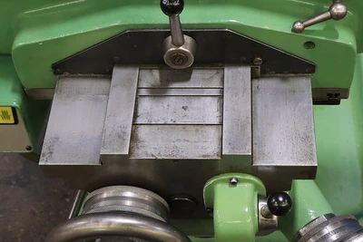 Used 1970 ABENE VH3, Swiveling Head, #40 Taper, Arbor Support Universal Mills New Jersey US | Machinery Values #1487268