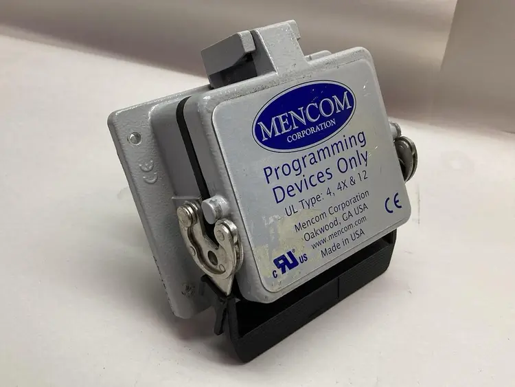 Used MENCOM 4 4X & 12 Miscellaneous Equipment (Electrical & Power) Ohio US | Surplus Asset Holdings #1295341