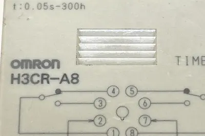 USED OMRON H3CR-A8