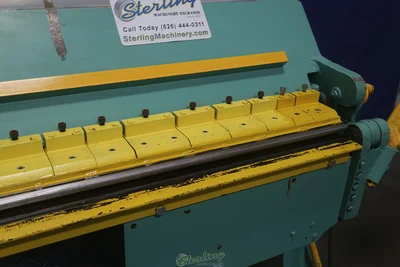 Used CHICAGO W37 Box & Pan Brakes including Finger California US | Sterling Machinery Exchange #1467009