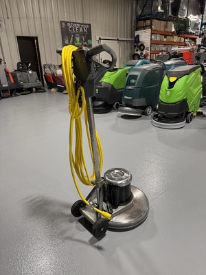 Advance Pacesetter 20 HD Low-Speed Scrubber Refurbished