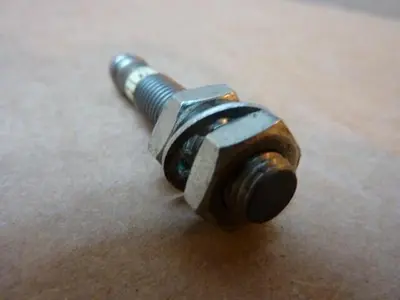 USED BALLUFF BES 516-324-G-E5-C-S49