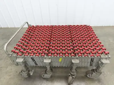 NestaFlex 376  30"W x 12' 8" Expandable Gravity Flex Conveyor Plastic Skatewheel