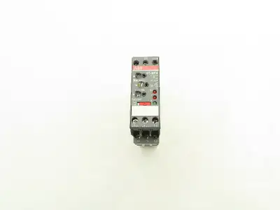 ABB 1SVR430010R0200 Multi-Function Time Relay 0.05 Sec-300 Hours 24V 240V