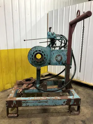 5" PIPE PECK-O-MATIC HYDRAULIC BUCK-ON / BREAK-OUT MACHINE FOR THREADED PIPE: STOCK #16528