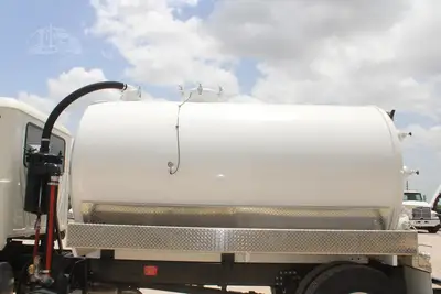 New | in-Stock 2026 MACK MD6 Septic/Sewer/Vacuum Trucks Texas US | Roll Off Truck World #1491901