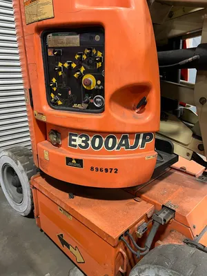 2007 JLG E300AJP Manlifts | Universal Press & Machinery (UPM) (6)