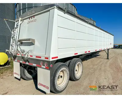 Used DEMCO _UNKNOWN_ Grain Hopper Trailers Iowa US | Keast Enterprises #1360168