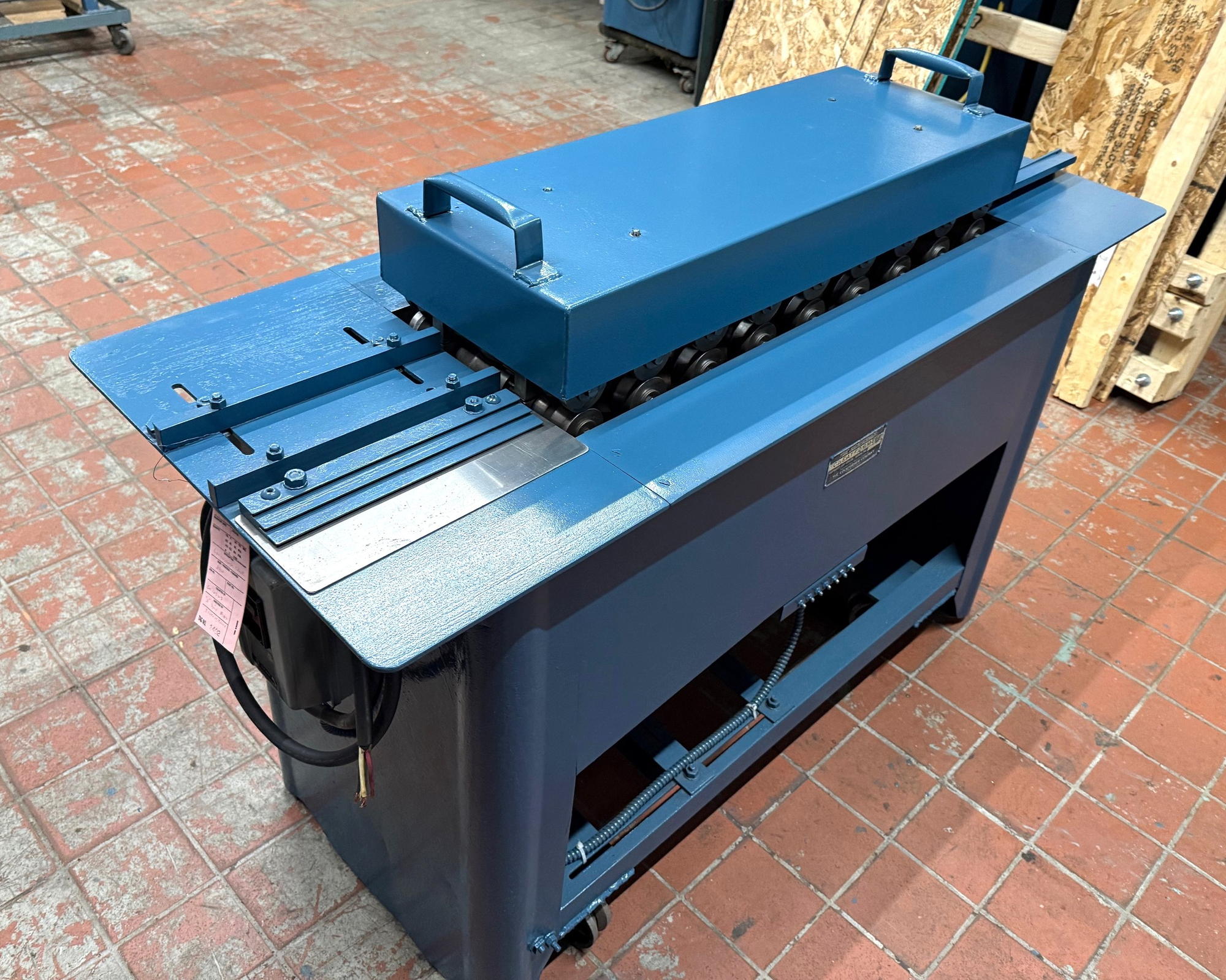 Lockformer 8900 Cleatformer with Pittsburgh and 3-in-1 Clinch Collar Rolls
