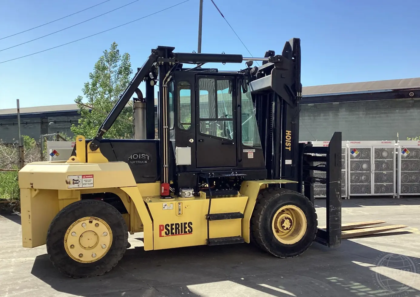 Used 2015 HOIST P360 Internal Combustion Forklifts: Pneumatic Tire Illinois US | Forklift Exchange #1274515
