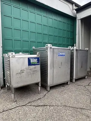USED TOTE SYSTEMS 1325L / 350GAL