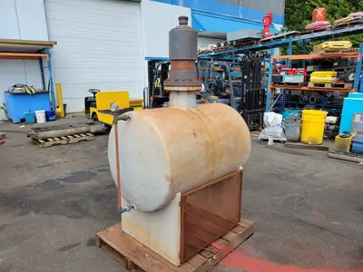 Fiber Glass Tank w/ Fittings