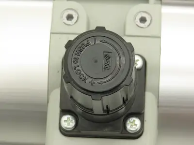 SMC VBA40A-T04GN-Z Booster Regulator 0-145psi 1/2"NPT