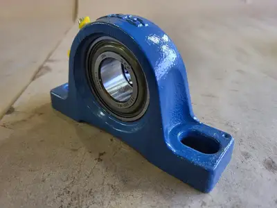 NEW SKF SY 1.3/16 FM