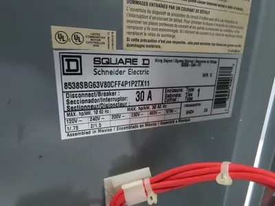 Square D 8538SBG63V80CFF4P1P2TX11 Combination Starter Fusible 30A 600V 3PH 2HP