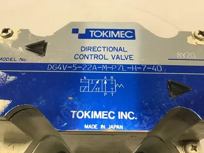 USED TOKIMEC DG4V-5-22A-M-P7L-H-7-40