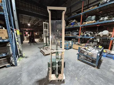 USED BEECH SQD-2470